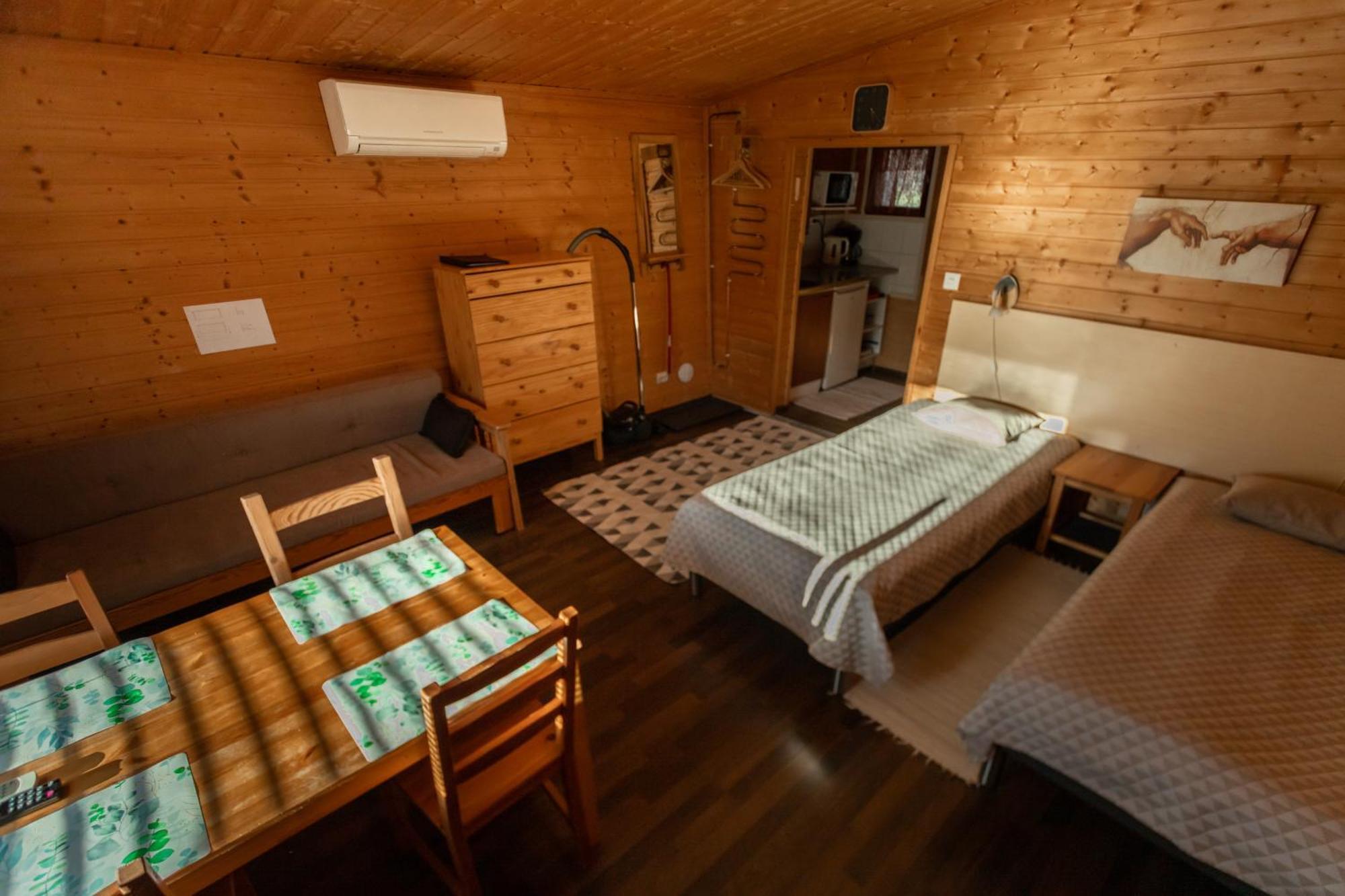 Motelli Rovaniemi Buitenkant foto