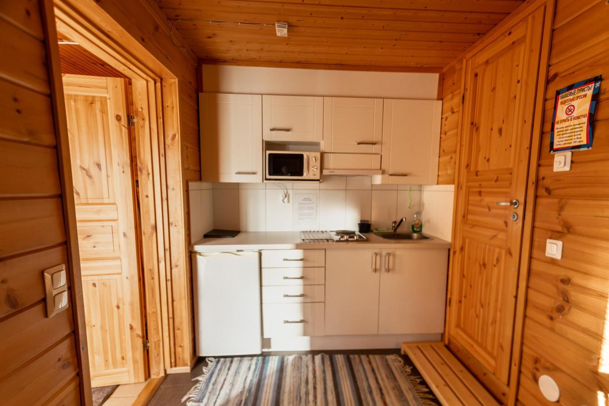Motelli Rovaniemi Buitenkant foto
